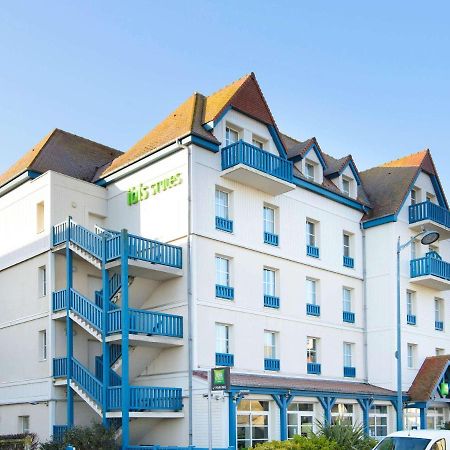 Ibis Styles Deauville Villers Plage Buitenkant foto