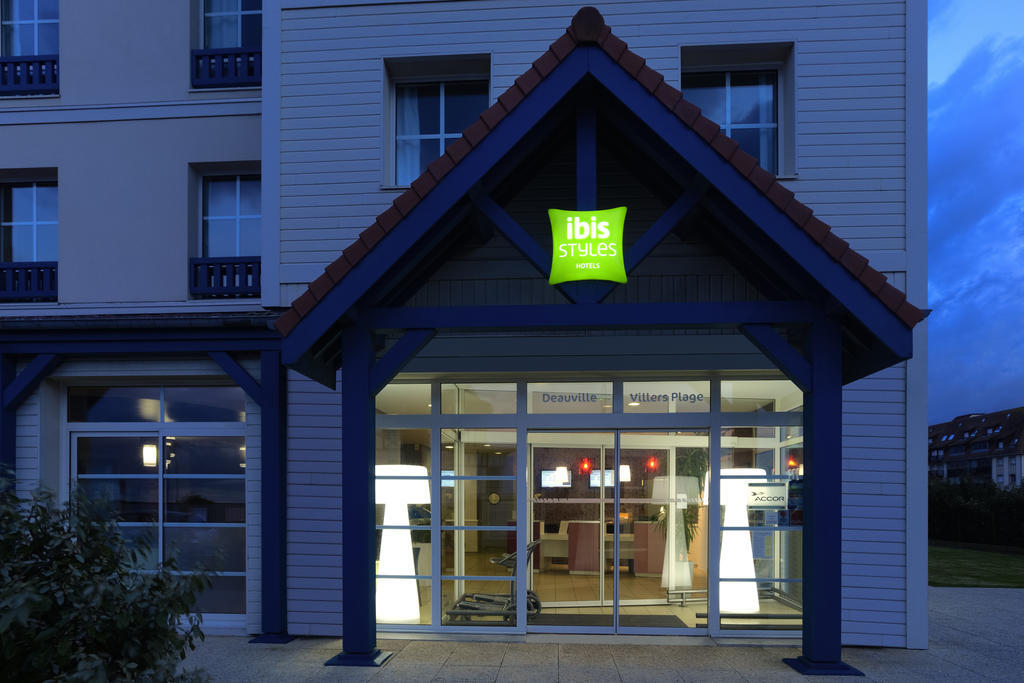 Ibis Styles Deauville Villers Plage Buitenkant foto